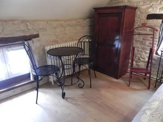 Comfort Tek Büyük Yataklı Oda (La Tille)