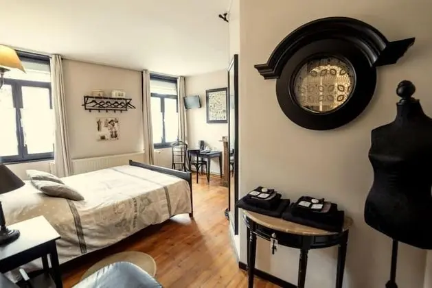 Tek Büyük Yataklı Oda (La Retro)