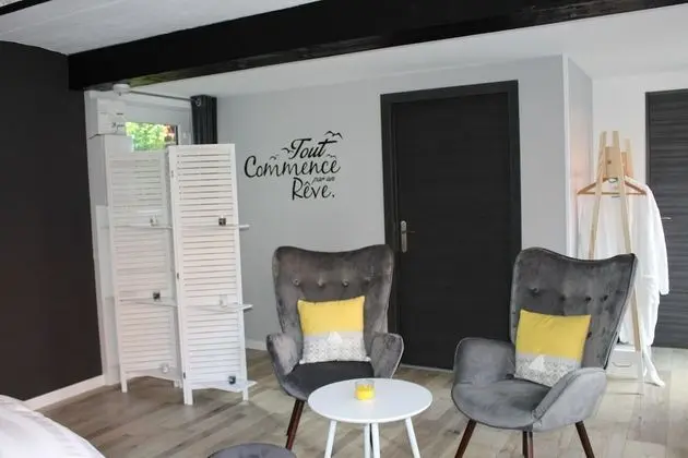 Tek Büyük Yataklı Oda, Engellilere Uygun, Banyolu/Duşlu