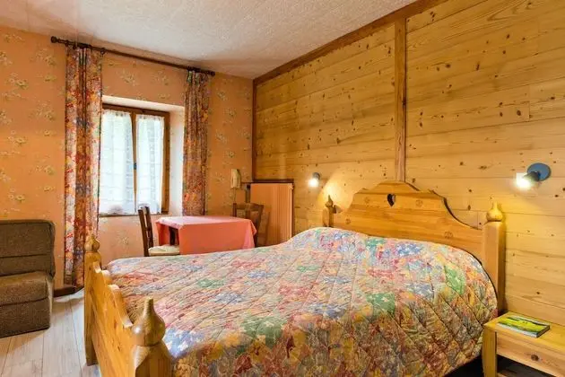 Tek Büyük Yataklı Oda