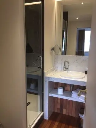 Standard Tek Büyük Yataklı Oda, Avlu Manzaralı