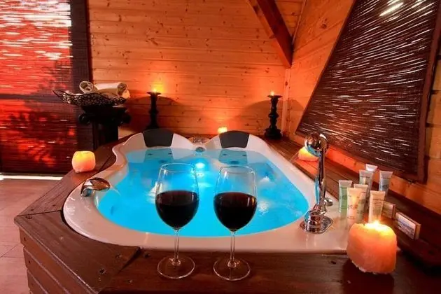 Deluxe Stüdyo Süit