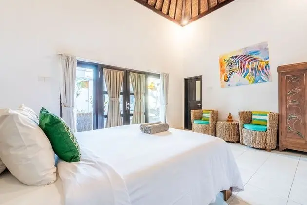Villa, 4 Yatak Odası, Kişiye Özel Havuzlu
