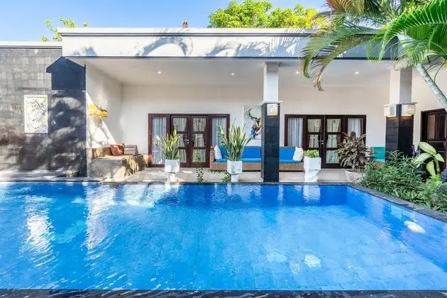 Villa, 4 Yatak Odası, Kişiye Özel Havuzlu