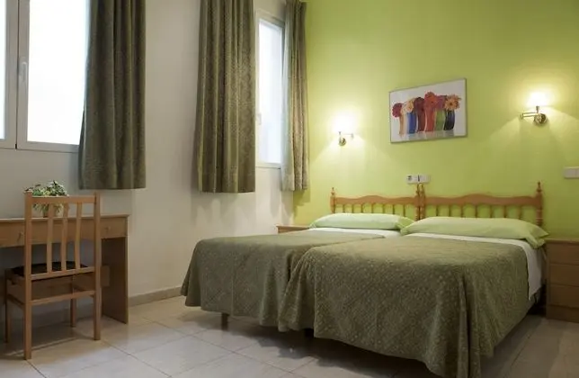 Tek Büyük Yataklı Oda, 2 Tek Kişilik Yatak, Özel Banyo