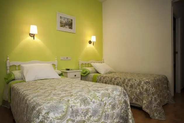 Tek Büyük Yataklı Oda, 2 Tek Kişilik Yatak, Özel Banyo