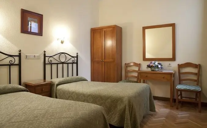 Tek Büyük Yataklı Oda, 2 Tek Kişilik Yatak, Özel Banyo