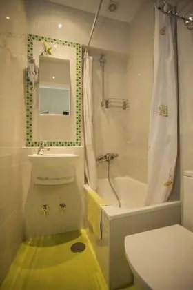 Tek Kişilik Oda, 1 Tek Kişilik Yatak, Özel Banyo