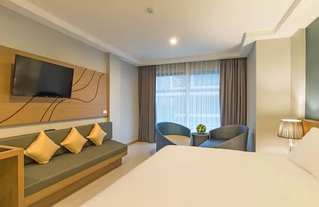 Grand Superior Room