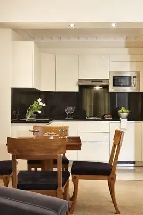 Grand Süit, 1 Yatak Odası, Küvet, Şehir Manzaralı