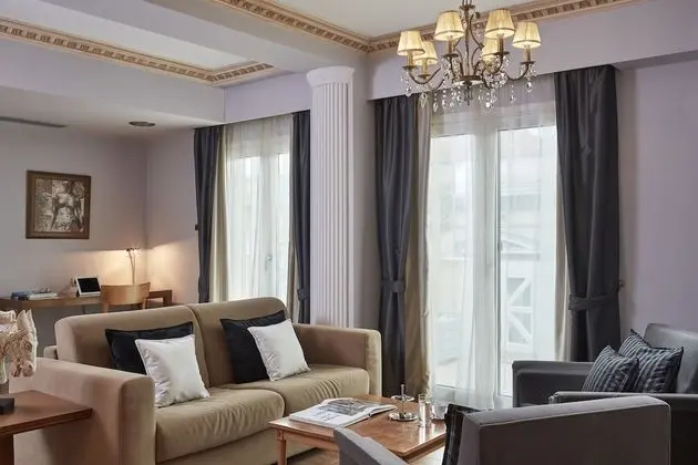 Grand Süit, 1 Yatak Odası, Küvet, Şehir Manzaralı