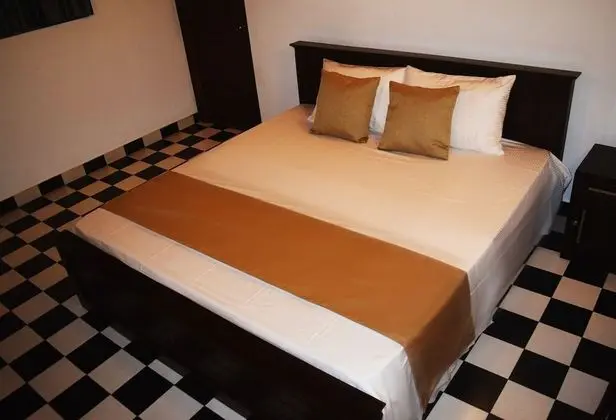 Deluxe Üç Kişilik Oda, 1 En Büyük (King) Boy Yatak, Özel Banyo, Bahçe Manzaralı