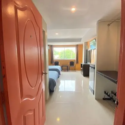 City Tek Büyük Yataklı Oda