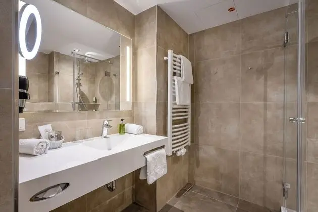 Standard Büyük Yataklı Tek Kişilik Oda