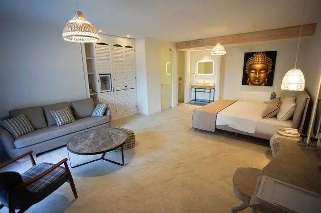 Suite, Havuz Manzaralı