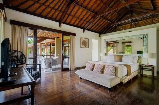 Villa, 4 Yatak Odası, Kişiye Özel Havuzlu (Avalon I)