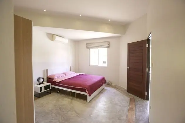 5 Bedrooms Pool Villa