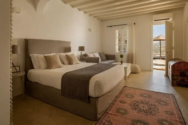 Superior Süit, Havuz Kullanımı, Deniz Manzaralı