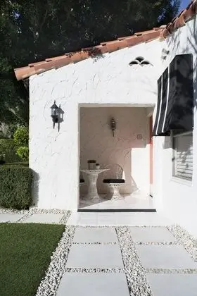 Bungalov, Birden Çok Yatak, Avlu