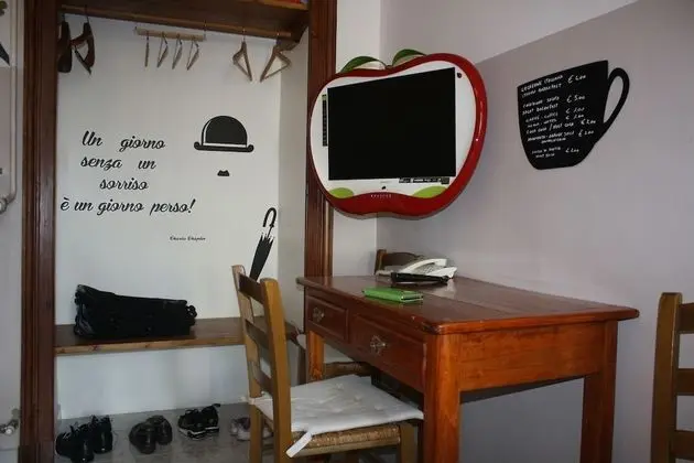 Basic Tek Büyük veya İki Ayrı Yataklı Oda, 1 Yatak Odası, Avlu