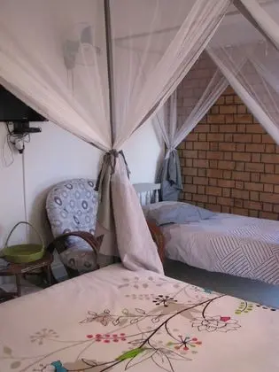 Comfort Üç Kişilik Oda, Birden Çok Yatak, Havuz Manzaralı