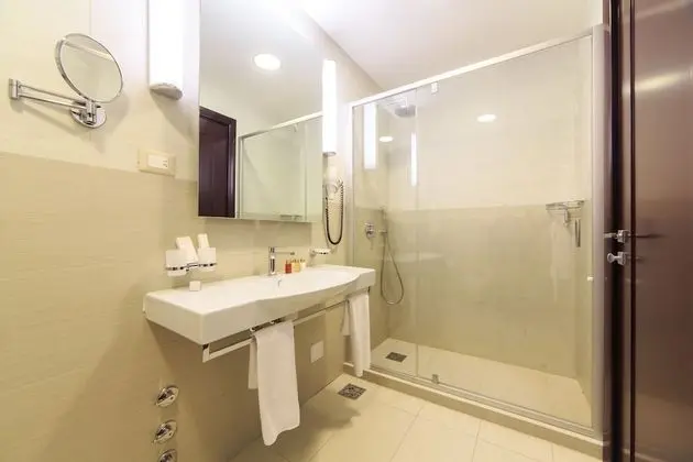 Standard Tek Büyük Yataklı Oda, Balkon