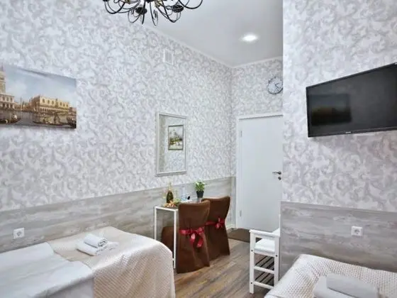 Comfort Tek Büyük veya İki Ayrı Yataklı Oda