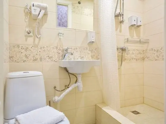 Standard Tek Büyük Yataklı Oda