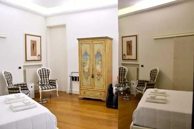 Tek Büyük Yataklı Oda, Zemin Kat