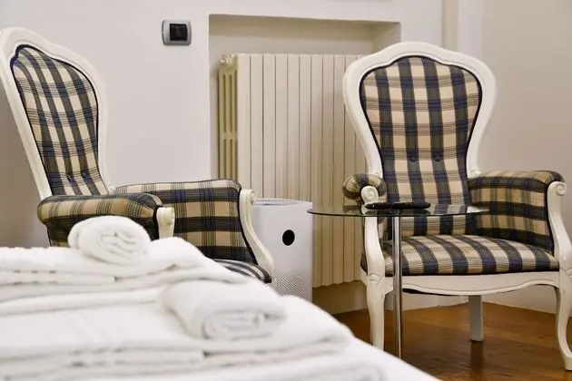 Tek Büyük Yataklı Oda, Zemin Kat