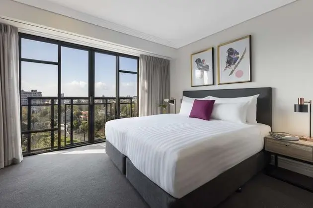 1 Bedroom Park Suite