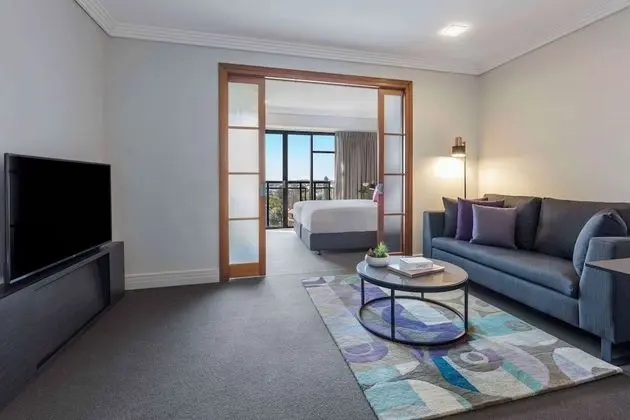 1 Bedroom Park Suite