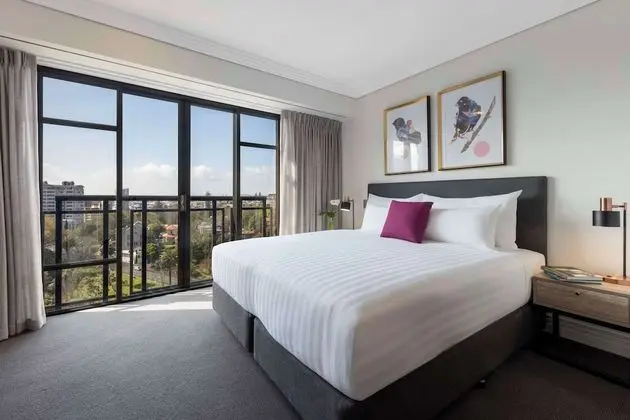 1 Bedroom Park Suite