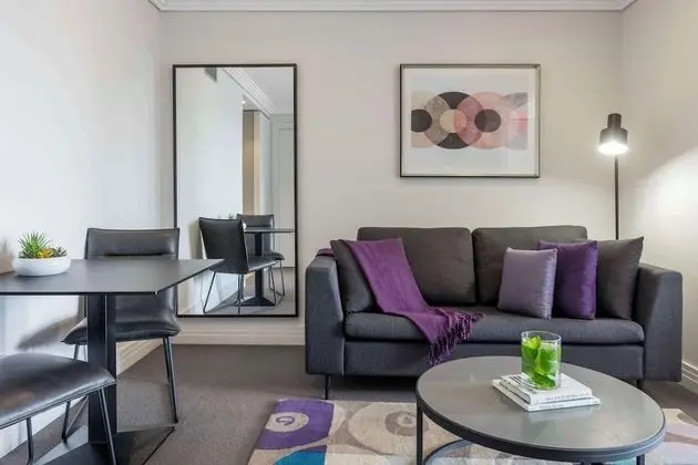 1 Bedroom Park Suite