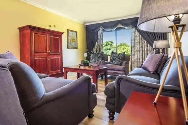 AVANI Suite
