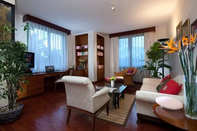 Suite Room