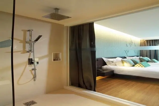 AVANI room