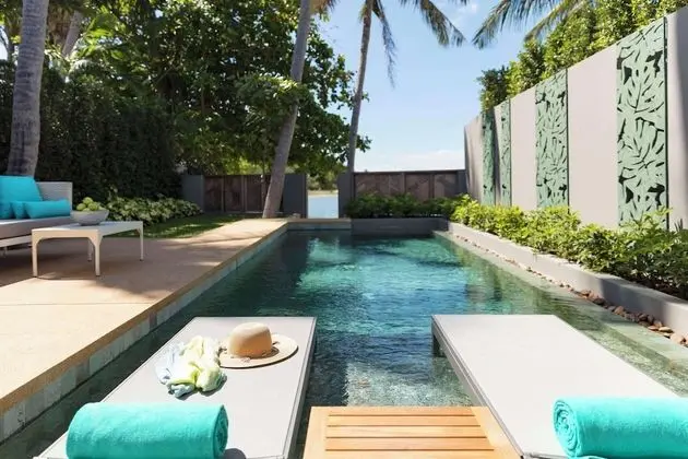 AVANI Beachfront Pool Villa