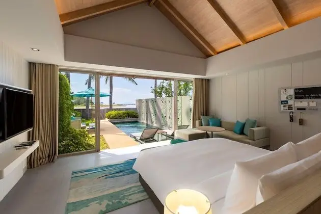 AVANI Beachfront Pool Villa