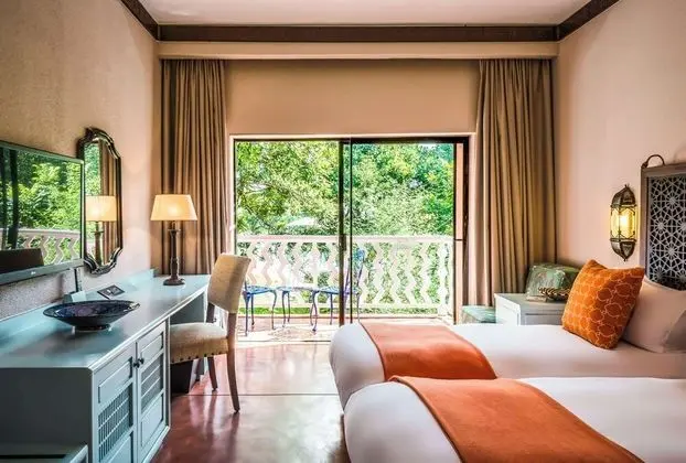 AVANI Family Room
