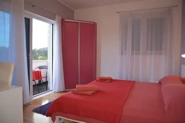 Premium Tek Büyük Yataklı Oda, 1 Büyük (Queen) Boy Yatak, Balkon, Kısmi Deniz Manzaralı