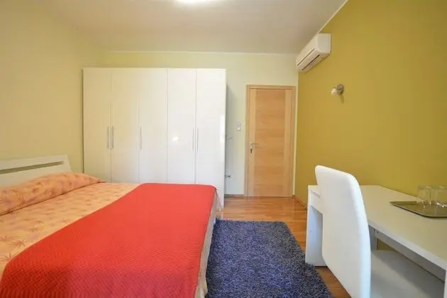 Premium Tek Büyük Yataklı Oda, 1 Büyük (Queen) Boy Yatak, Balkon, Kısmi Deniz Manzaralı