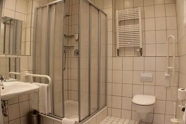 Dört Kişilik Oda