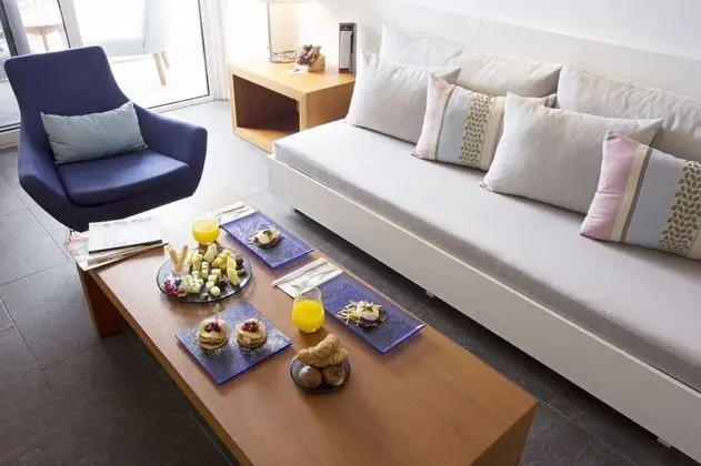 Sea View King Suite