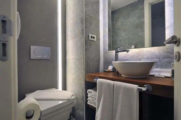 Sea View King Suite