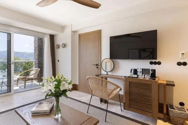 Sea View King Suite