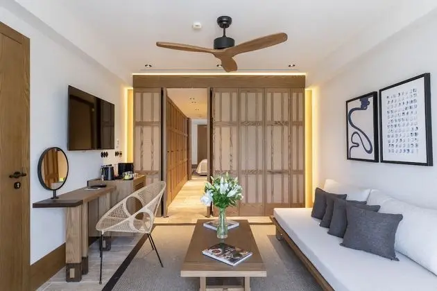 Sea View King Suite