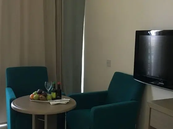 Tek Büyük Yataklı Oda (Two Bunk Beds)