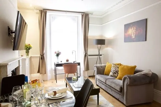 Premier Apart Daire