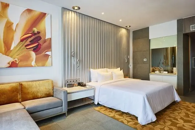 Platinum club Room